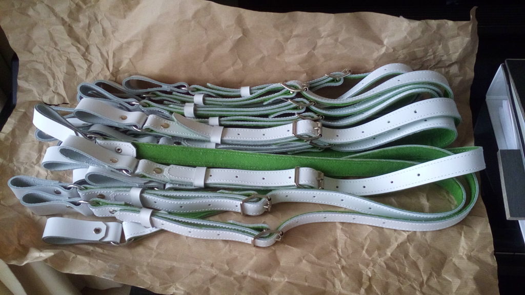 wit leer schouderriemen schutterij accessoires schutters